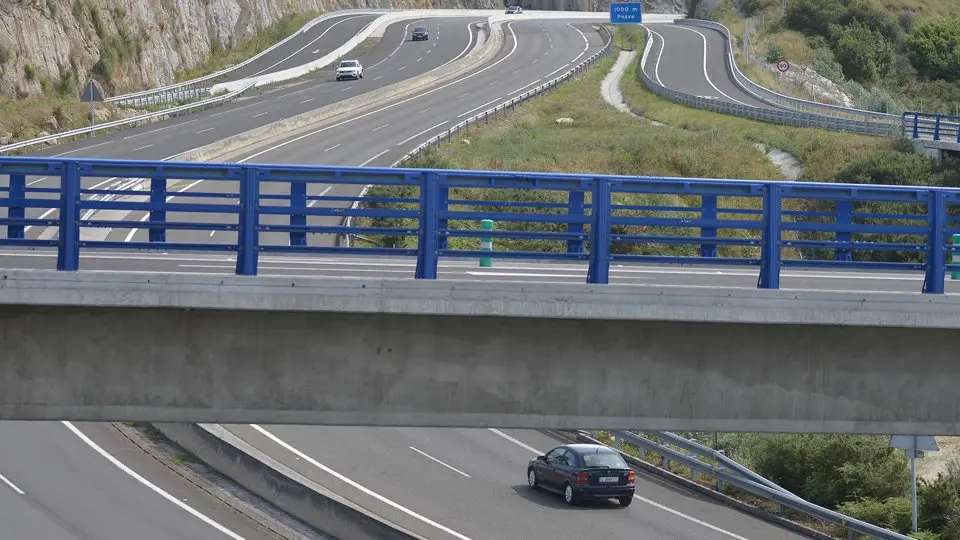 09 julio 2017 
Arteixo.- Un a&ntilde;o sin avances en la eliminaci&oacute;n del peaje de la autopista AG-55

Vista del peaje de la AG-55 a la altura de Pastoriza
