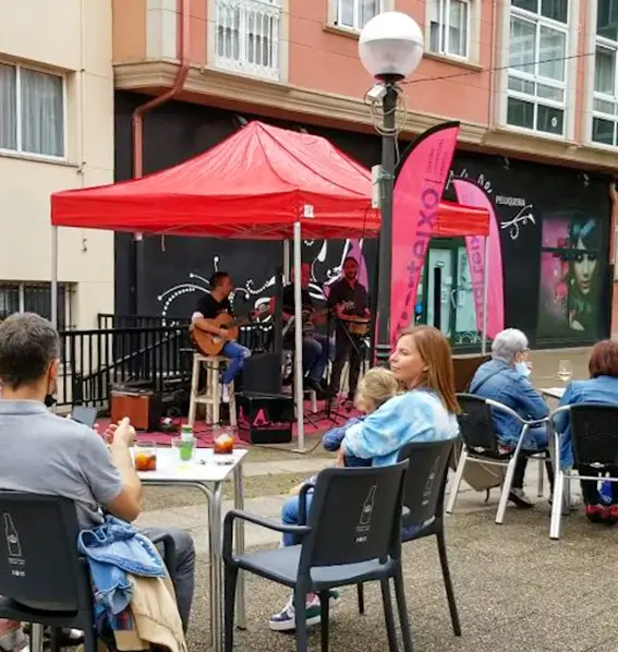 Sesi&oacute;n verm&uacute; en Cervecer&iacute;a Pepucho de Vilarrod&iacute;s