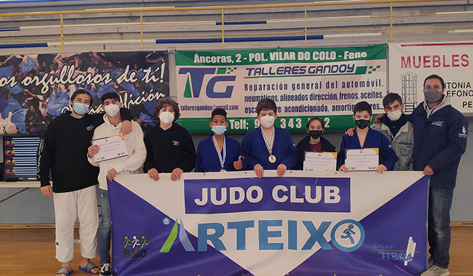 Judokas de Arteixo compitieron en Fene