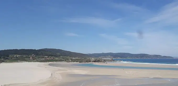 Playa de Sab&oacute;n.