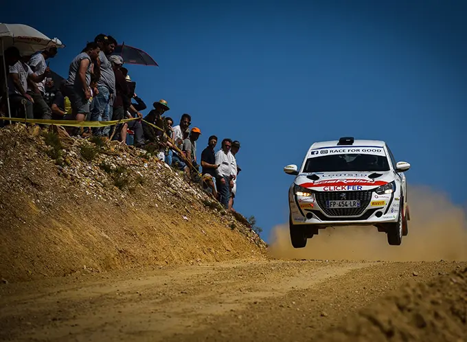 rally segunda posici&oacute;n para pilotos de Arteixo