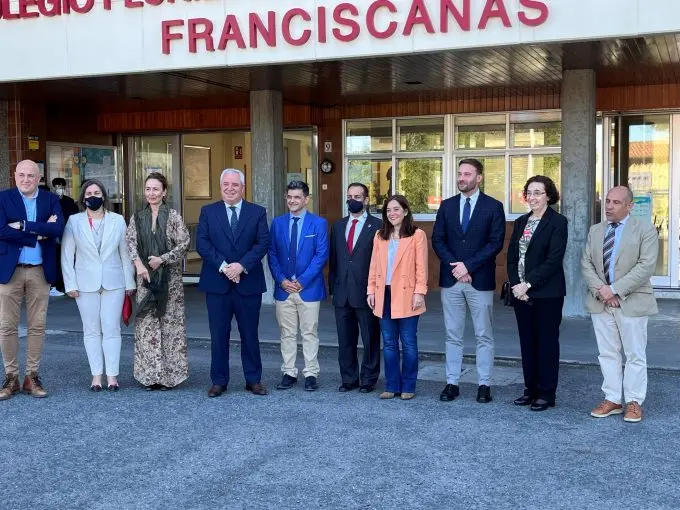 O colexio Sagrado Coraz&oacute;n Franciscanas da Coru&ntilde;a cumpre 125 anos