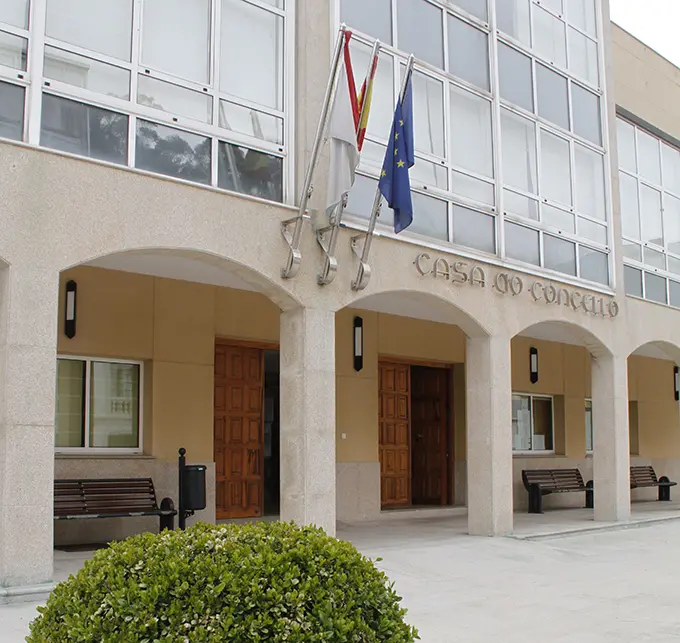 el PP saca adelante el suplemento de cr&eacute;dito para servicios y obras en Arteixo