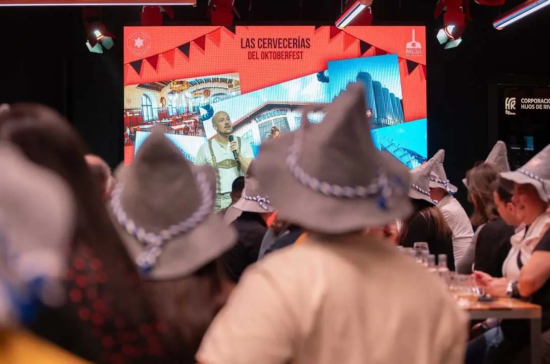 MEGA, el Museo de Estrella Galicia, celebra el Oktoberfest.