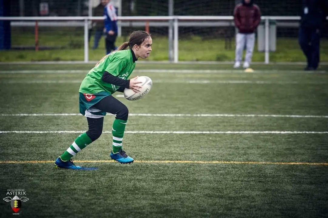 Rebeca L&oacute;pez en su debut con el CD Zalaeta Rugby Arteixo en 2022.