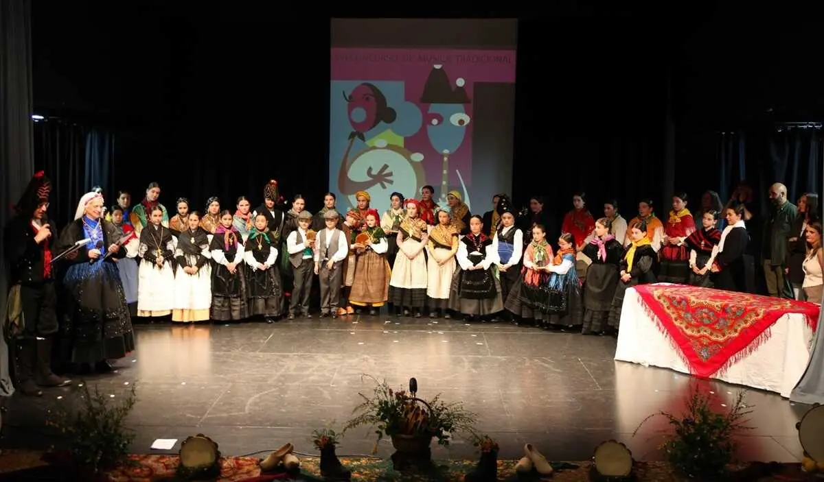 Arteixo acoge el XXVI Concurso de M&uacute;sica Tradicional de Xiradela.