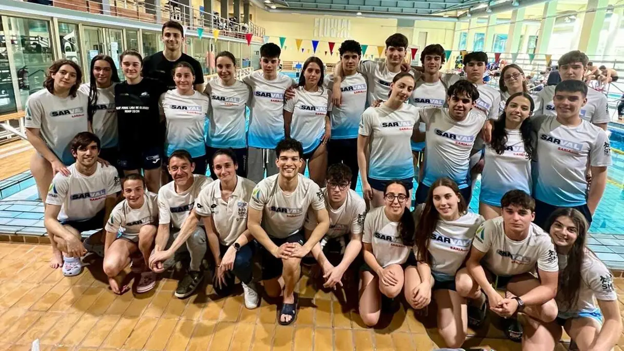 El Club Nataci&oacute;n Arteixo asciende a Divisi&oacute;n de Honor.