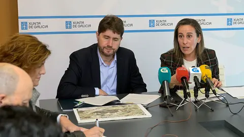 A Coru&ntilde;a
 A conselleira de Infraestruturas e Mobilidade, Ethel V&aacute;zquez, acompa&ntilde;ada do alcalde de Arteixo,  Carlos Calvelo, informar&aacute; en rolda de prensa sobre a autoestrada A Coru&ntilde;a-Carballo (AG-55).
22/10/2019
Foto: Moncho Fuentes / AGN A Coru&ntilde;a