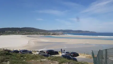 Playa de Sab&oacute;n en Arteixo, demanda del sector tur&iacute;stico