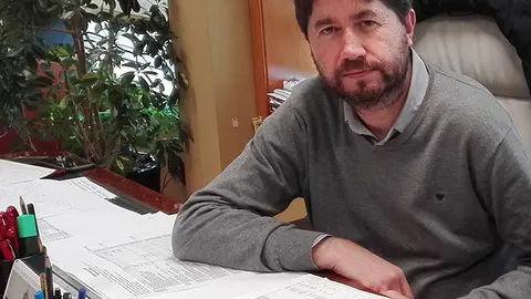 Carlos Calvelo, alcalde del Concello de Arteixo apoya a Feij&oacute;o