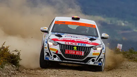 Blach Jr. piloto de rallys vecino de Arteixo
