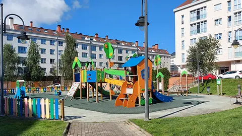 parques de Arteixo cubertos a pedido del Psoe