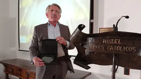 Premio Filantrop&iacute;a par el concejal del Concello de Arteixo, Antonio Pati&ntilde;o