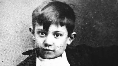 abierto plazo inscripci&oacute;n campamentos picasso coru&ntilde;a