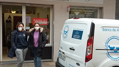 Casi dos toneladas de alimentos para los m&aacute;s desfavorecidos
