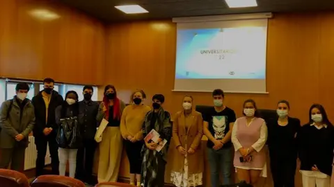 Programa de difusi&oacute;n da informaci&oacute;n xuvenil entre o alumnado.