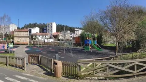 parque infantil centro arteixo