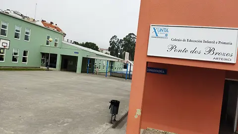 centros educativos del concello de Arteixo en obras durante el verano