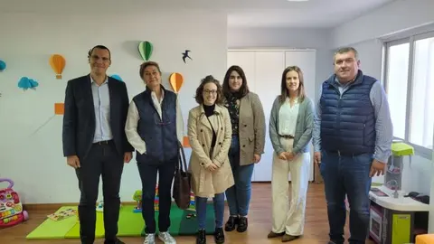 Visita do director xeral de Persoas con
Discapacidade, Fernando Gonz&aacute;lez Abeij&oacute;n, ao servicio de atenci&oacute;n temper&aacute; en Toques.