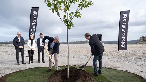 Alfonso Rueda visita el parque empresarial de Mor&aacute;s