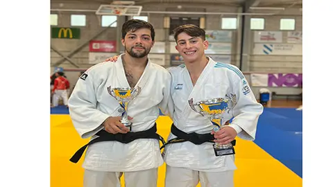 destacad actuaci&oacute;n judokas de arteixo