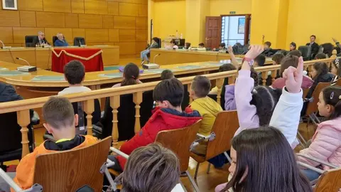 visita do CEIP Berganti&ntilde;os ao concello carballo