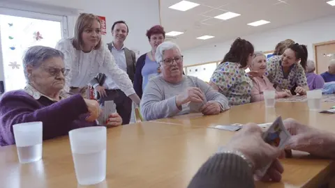 Atenci&oacute;n en centros de d&iacute;a no programa de Respiro Familiar.