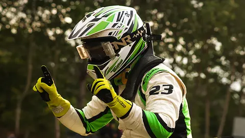 Ant&oacute;n Mui&ntilde;o lider&oacute; su categor&iacute;a en el 82 campeonato del circuito de Autocross Arteixo