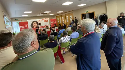 Patricia Boedo, mit&iacute;n  campa&ntilde;a en Arment&oacute;n, Loureda y O Ra&ntilde;al