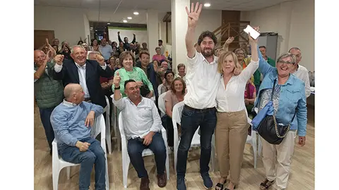 Mayor&iacute;a absoluta sumando 2 concejales para la candidatura de Carlos Calvelo en Arteixo