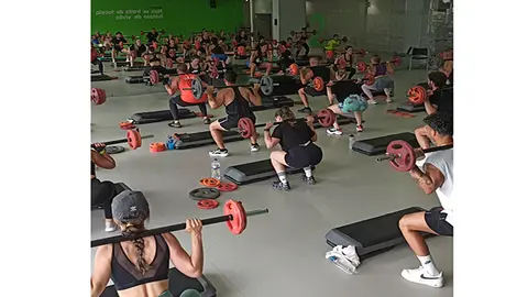 Pumpers Arteixo entrena en el complejo deportivo del concello local