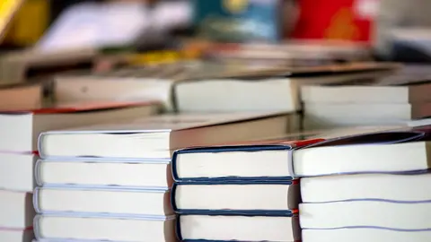As bibliotecas escolares galegas fanse con 11 dos 41 premios nacionais aos clubs de lectura.