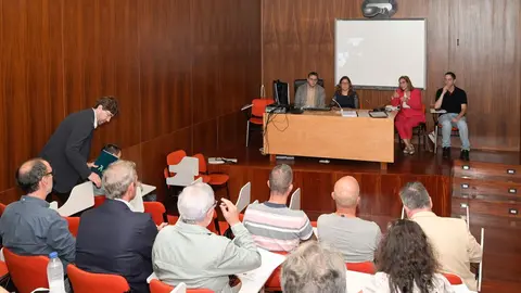 Reuni&oacute;n pola seca dos concellos  da &aacute;rea de Coru&ntilde;a.
