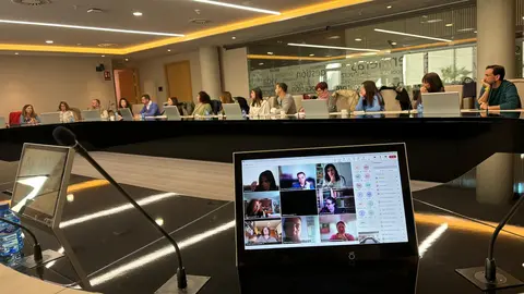 Reuni&oacute;n de las matronas espa&ntilde;olas.
