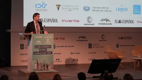 El conselleiro de Presidencia, Justicia y Deportes, Diego Calvo, en el III Foro Econ&oacute;mico Espa&ntilde;ol 'A Galicia que v&eacute;n', celebrado en A Coru&ntilde;a, donde ha defendido la utilidad p&uacute;blica del deporte como fuente de salud y bienestar.