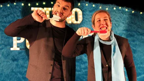 Baobab Teatro, con su espect&aacute;culo, Pupo Pu&ntilde;ete, da continuidad al Beb&eacute; Show en la Capilla del Balneario.