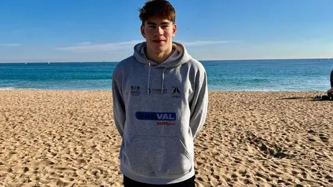 El nadador del Club Nataci&oacute;n Arteixo, Mateo Garc&iacute;a.