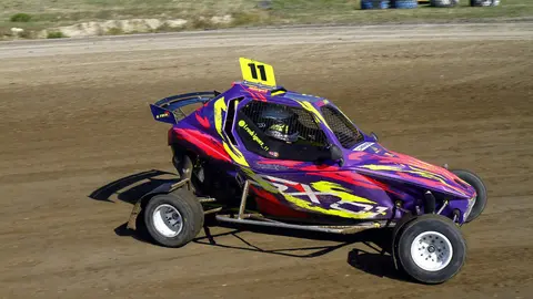 Iago Rodr&iacute;guez en su La Base SX01.
