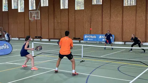 Primer campeonato gallego de Pickleball.