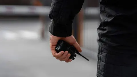 Arteixo inicia los tr&aacute;mites contra el edificio que serv&iacute;a de punto de venta de droga en Meicende.