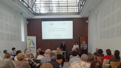 Nueva edici&oacute;n de la Universidad S&eacute;nior de la UDC en Arteixo.