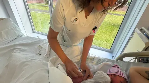 La Xunta inmuniza a los primeros beb&eacute;s frente al virus respiratorio sincitial.