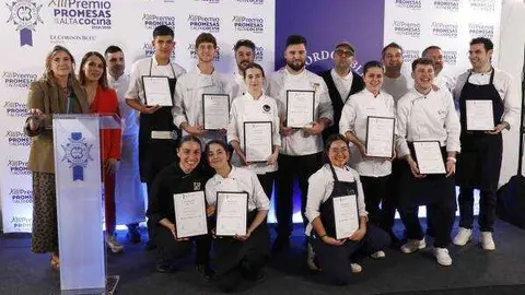 Jurado y finalistas de la anterior edici&oacute;n, XIII Premio Promesas de la alta cocina.