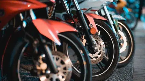  Desguaces de motocicletas: el nicho de recambios para scooters y motos de alta cilindrada 