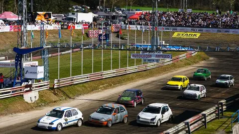 El Autocross gallego arranca la temporada en Arteixo.