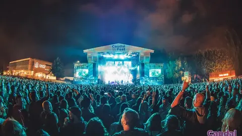 Caudal Fest 2026 anuncia nuevas incorporaciones y revela su programaci&oacute;n diaria.