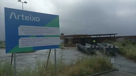 Arteixo inicia las obras de rehabilitaci&oacute;n del complejo deportivo de Montegolf.