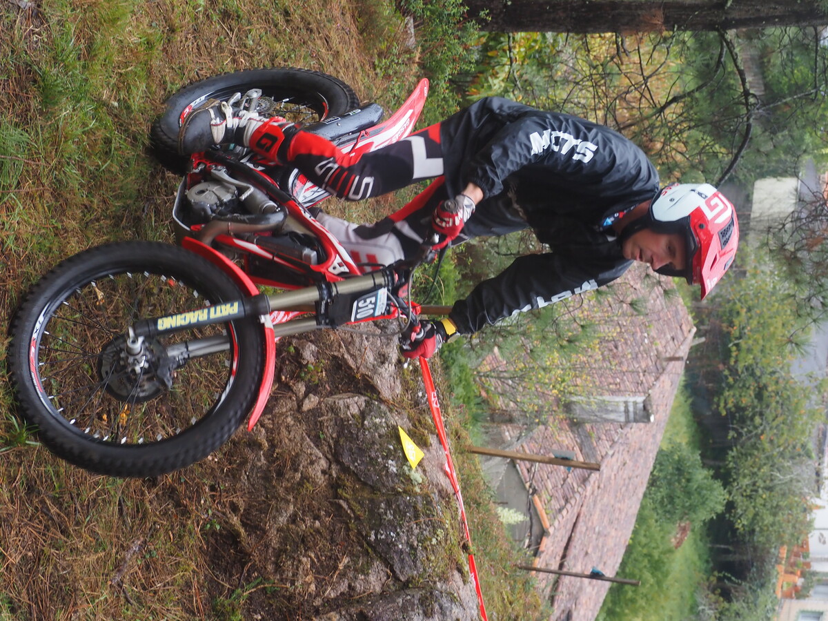 Óscar Pazos Losada, P1 en TR5.