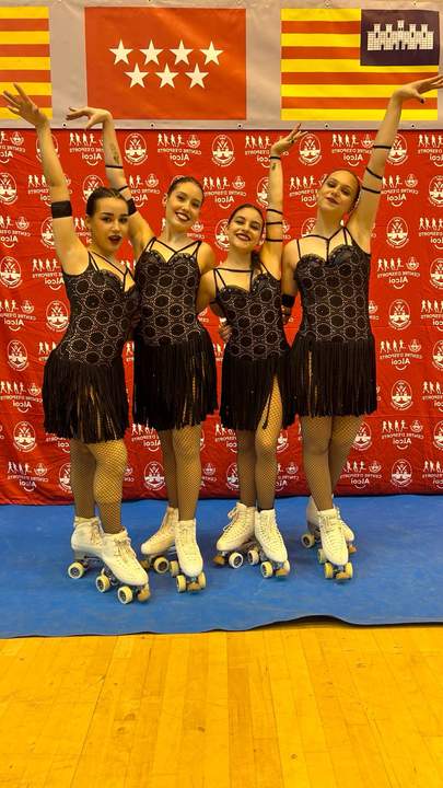 Cuarteto junior del Club Patín Axel