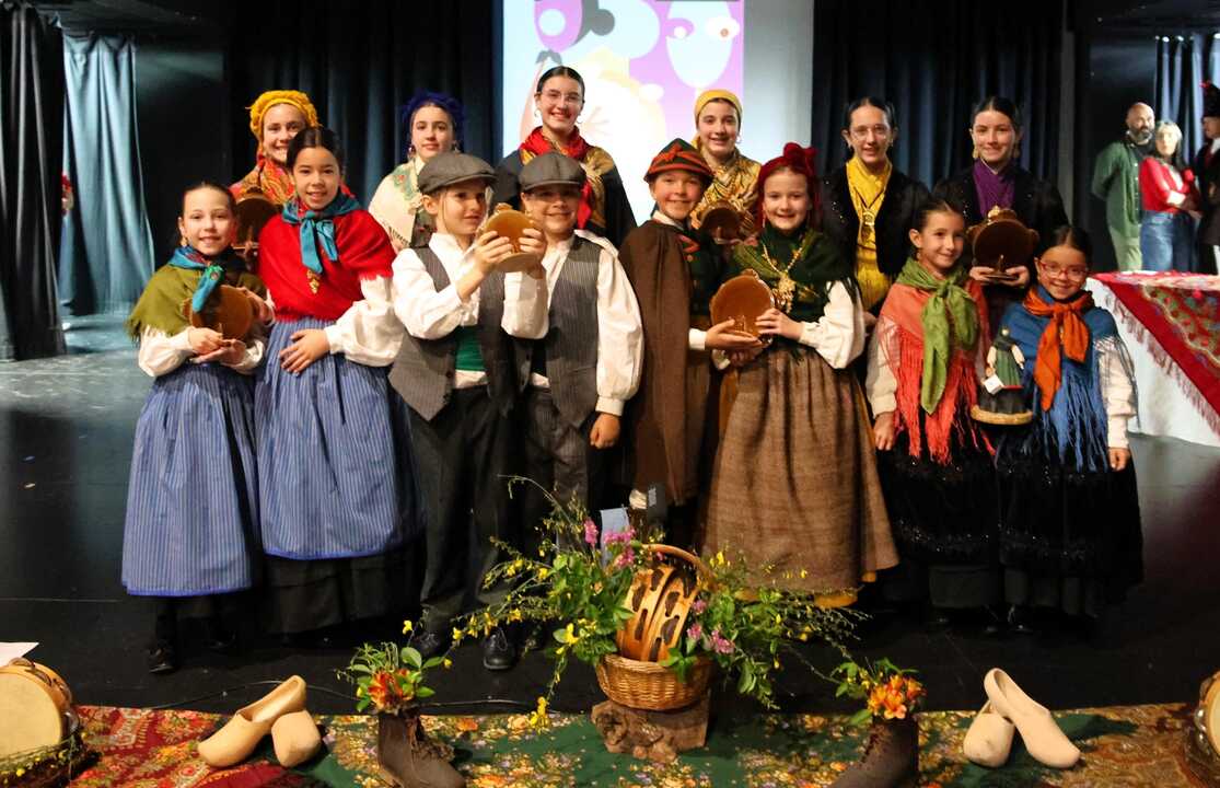 Ganadores de las categorías A y B.
